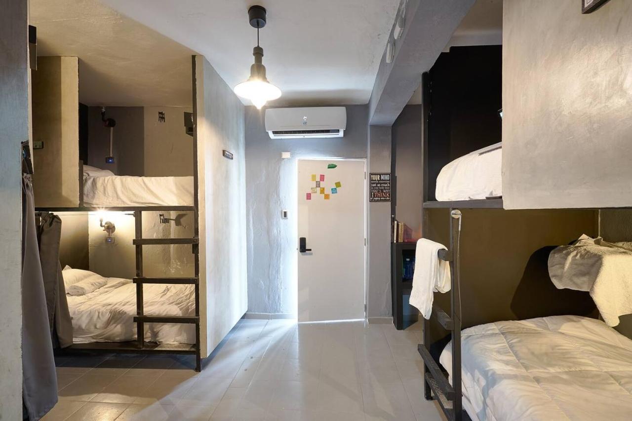 We Hostel And Suites Miraflores By Stand Out Hotels Collection Santo Domingo Exterior photo